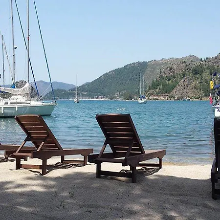 Cennet Marine Yacht Club Отель 2*